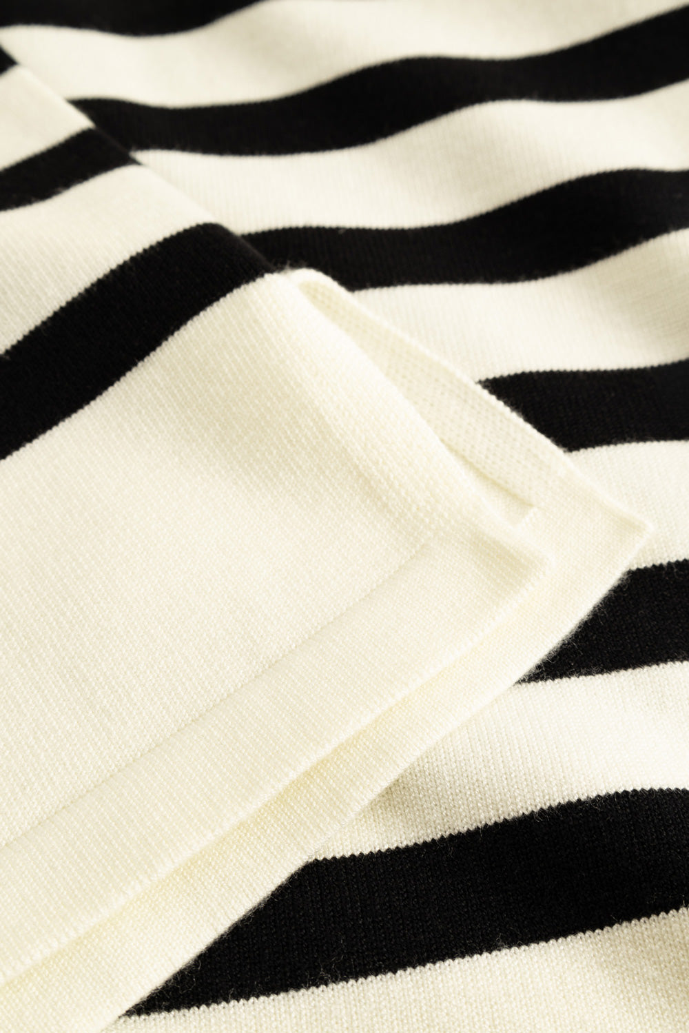 N-Maryann Knit Darryll Black Stripe