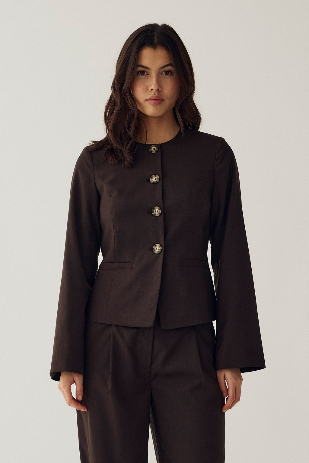 N-Kasaundra LS Blazer Chocolate