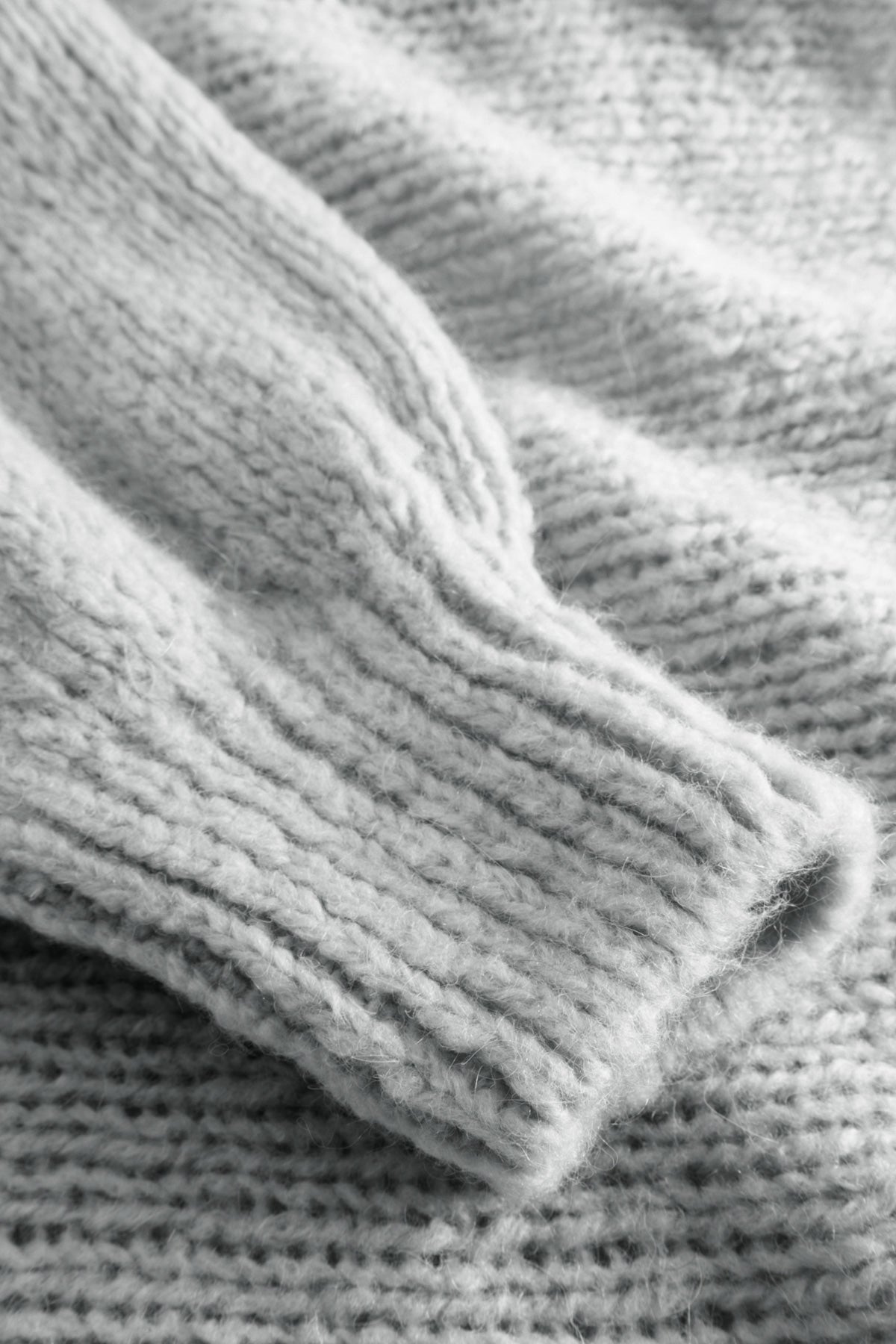 Fora Knit Cardigan Light Grey
